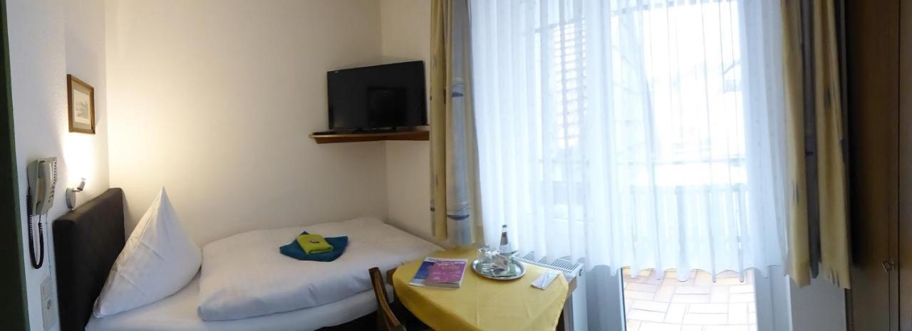 Pension Gasthof Zum Lamm Bischofsheim an der Rhon Bagian luar foto
