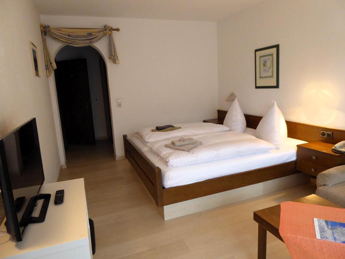 Pension Gasthof Zum Lamm Bischofsheim an der Rhon Bagian luar foto