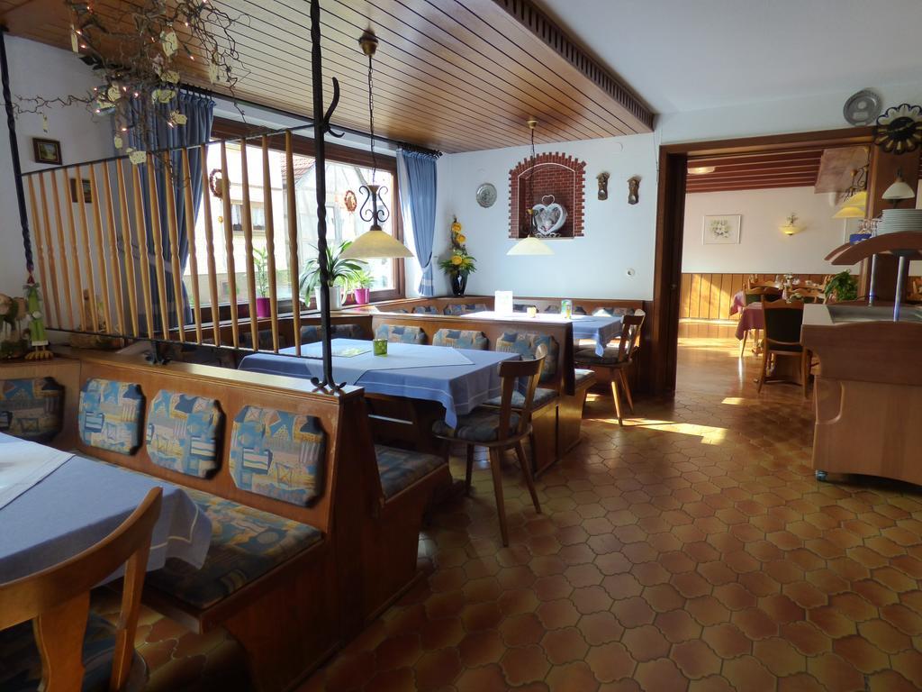 Pension Gasthof Zum Lamm Bischofsheim an der Rhon Bagian luar foto